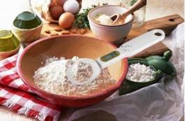 Lingura cu cantar si display digital