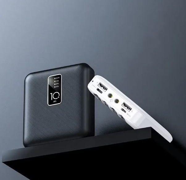 Baterie externa 12.000 mah cu lanterna si cabluri de incarcare incorporate q-cd227