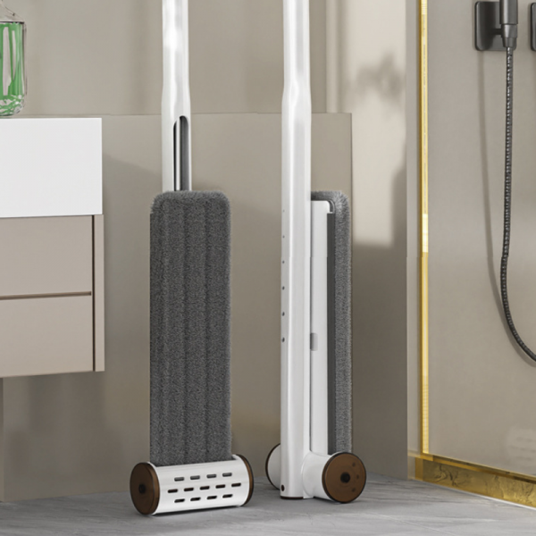 Mop pliabil cu 4 lavete microfibra, sistem de uscare, rotativ 360&deg;, 137 x 45 x 11 cm